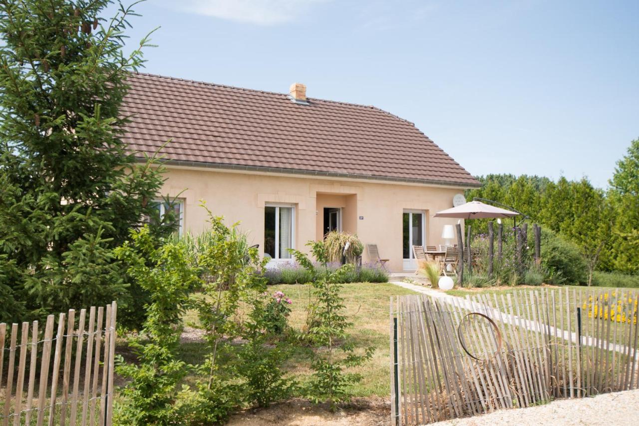 Villa Le Gite Du Puit Des Granges Faux-Vesigneul Exterior foto